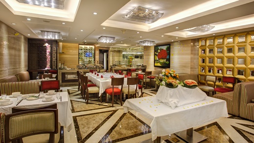 Hotel restaurant